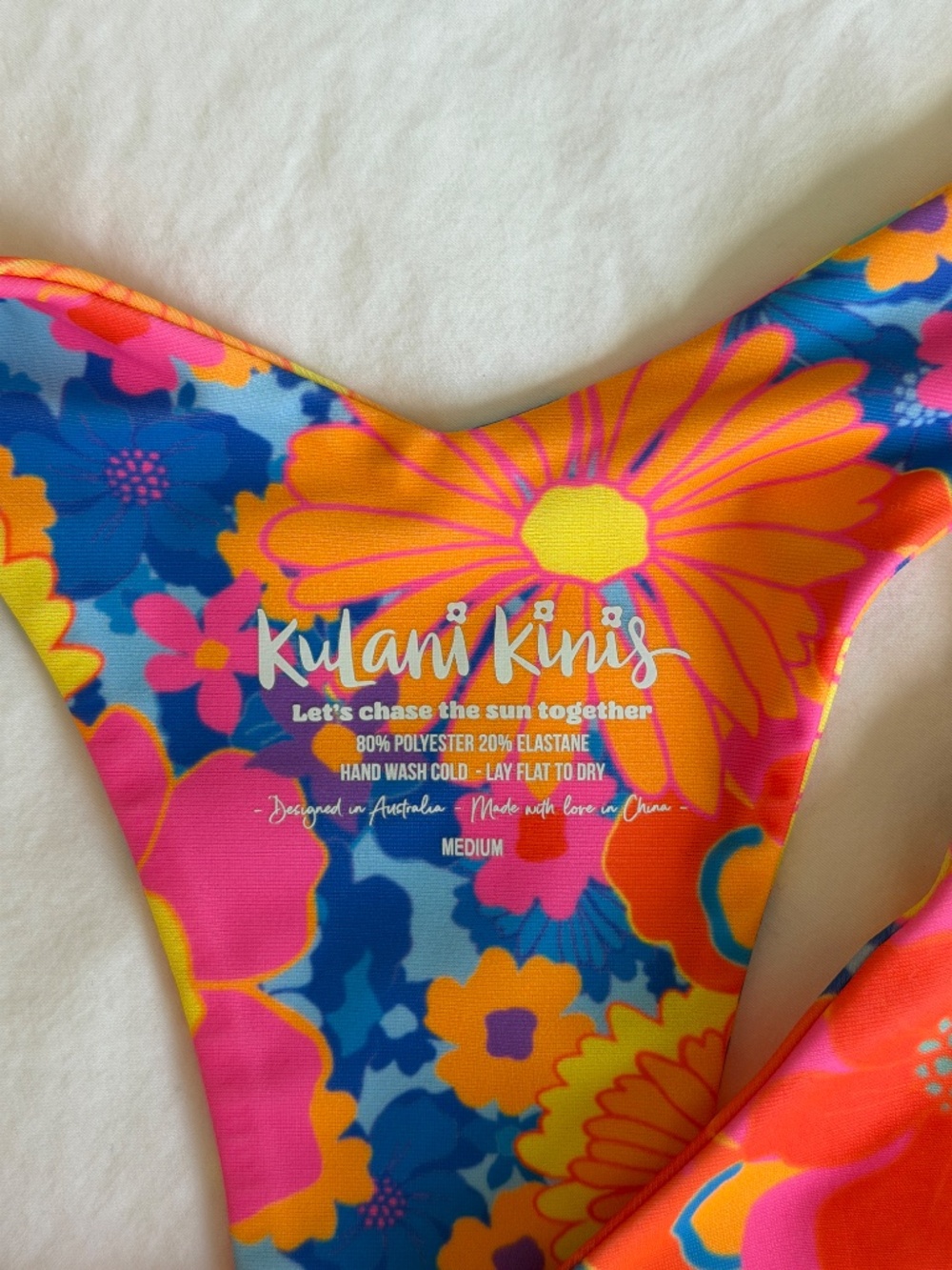 Kulani Kinis - Sapphire Sun Retro thong bikini set - S/M - Picture 7 of 10